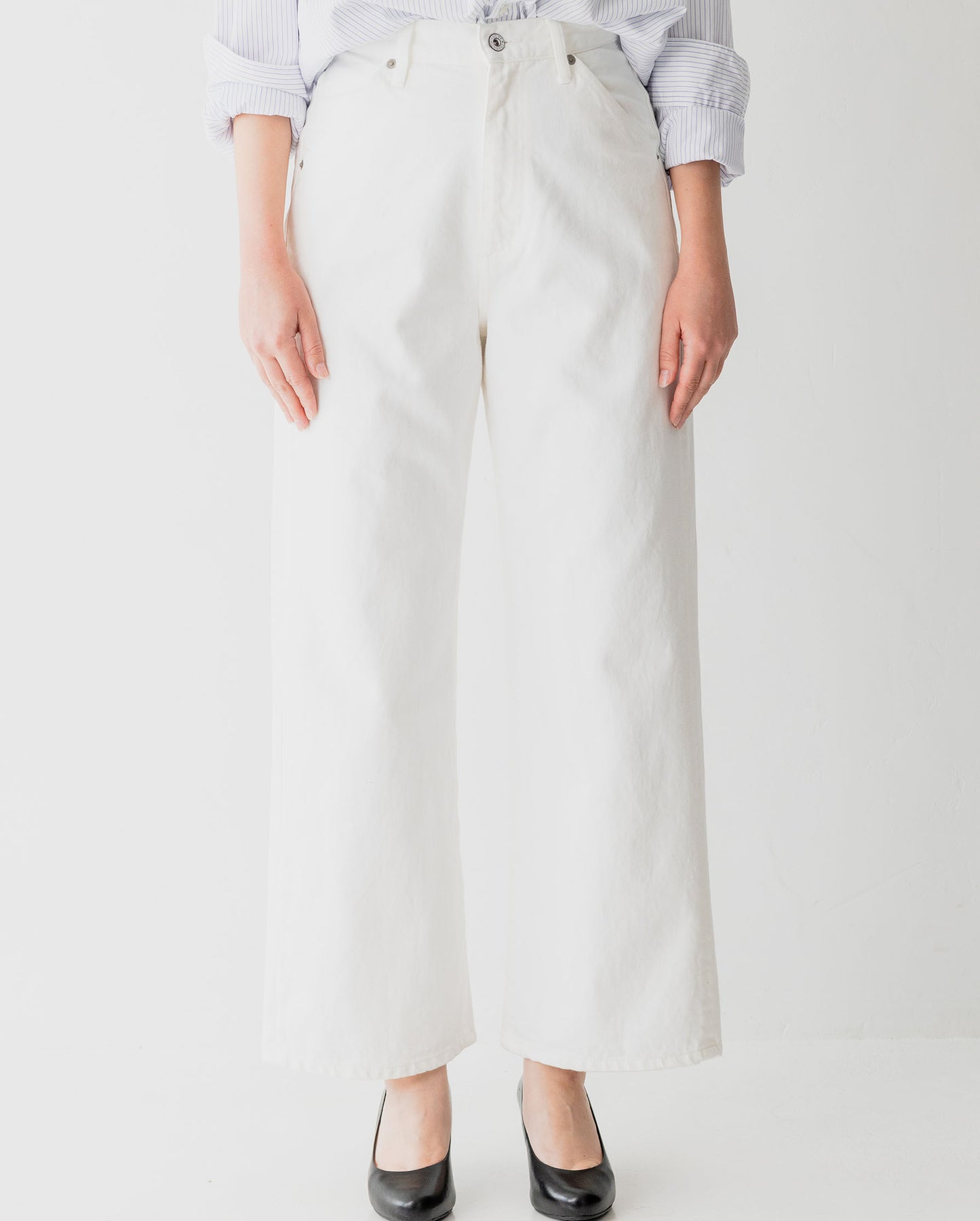 Organic Washed Wide Denim White